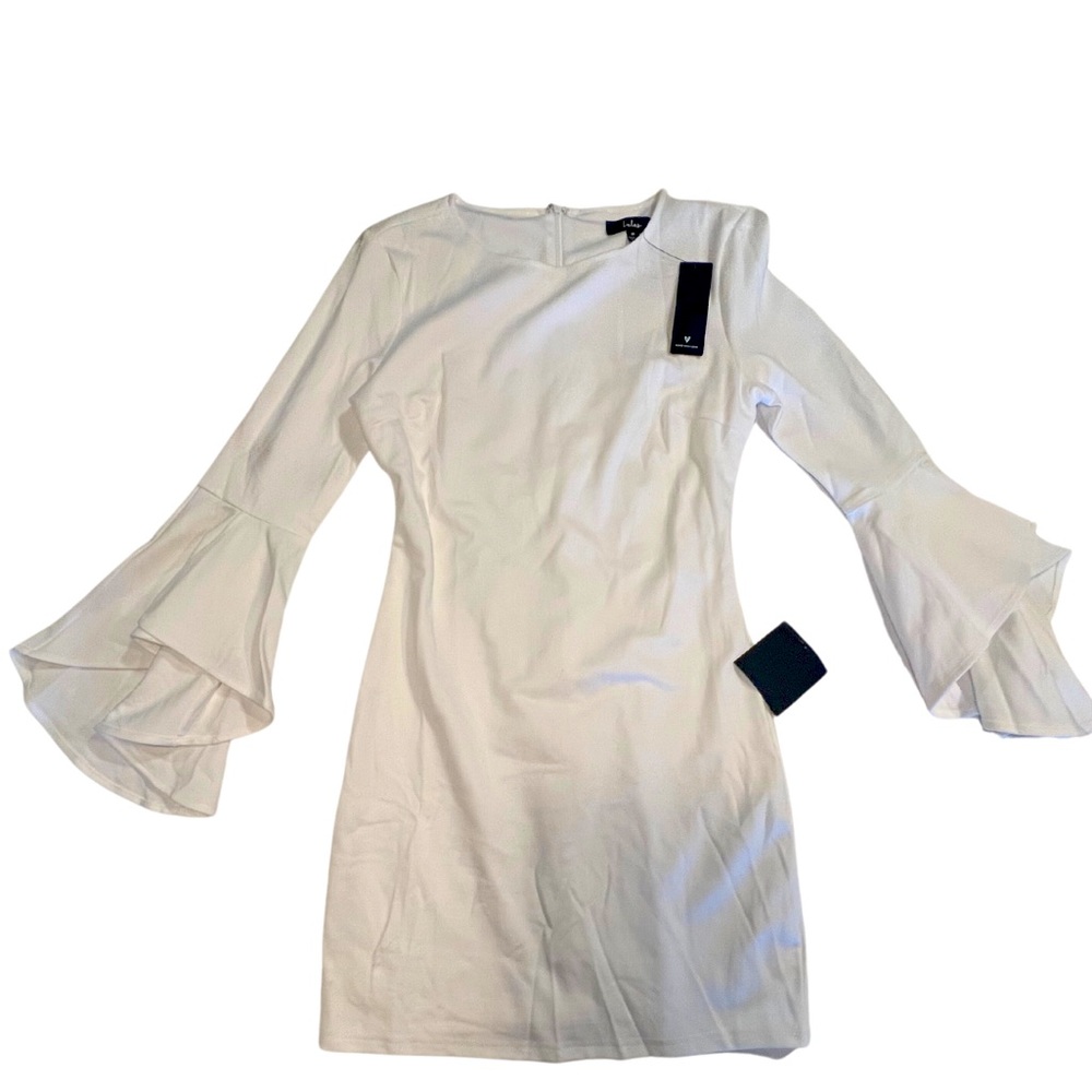 BNWT LULUs White Dress - gimme me some flare dress size medium